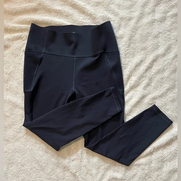GAP Black GapFit Leggings 7/8 length - Picture 7 of 7